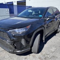 American Central Collision Center - Gallery Image