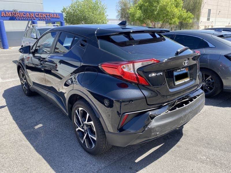 American Central Collision Center - Gallery Image