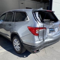 American Central Collision Center - Gallery Image