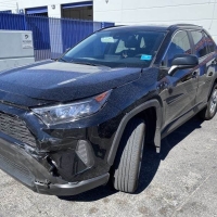 American Central Collision Center - Gallery Image